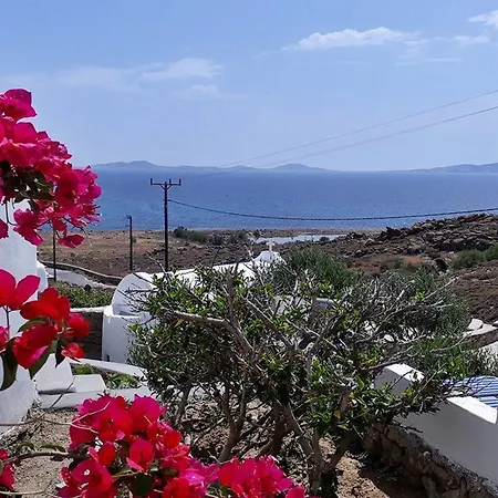 Antoninis Village شقة