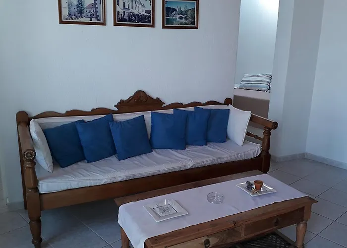 Antoninis Village Apartment